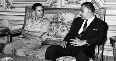 الزعيمين جمال عبدالناصر ومعمر القذافي